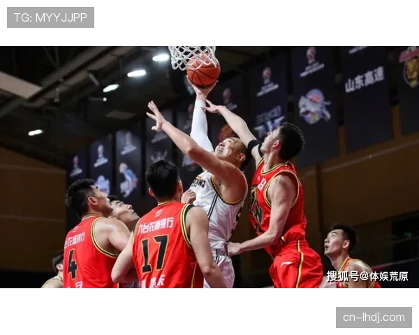 彭诗晴23分4篮板6助攻率石家庄取胜 本土球员表现亮眼